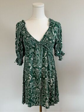 Green Floral V-Neck Dress